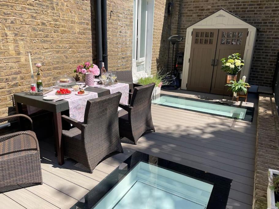 Stylish 3-Bedroom Flat In Kensington London Exteriör bild